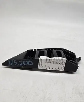 Volkswagen Tiguan Front bumper mounting bracket 5N0807183B