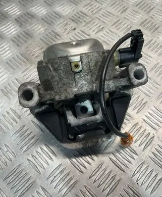 Audi A6 S6 C7 4G Engine mount bracket