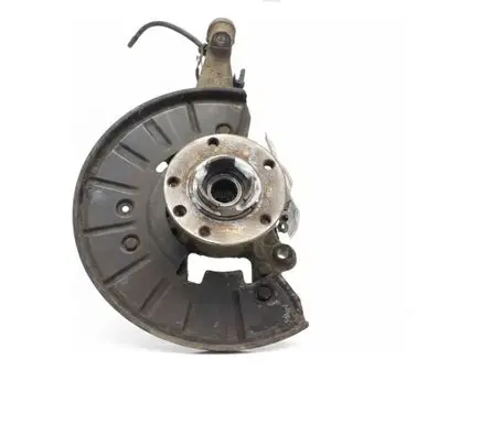 Audi Q7 4L Front wheel hub spindle knuckle