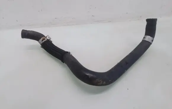 Toyota Auris 150 Engine coolant pipe/hose