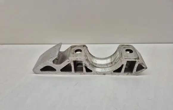 Porsche Cayenne (92A) Sway bar bush bracket, front 7L0411063B