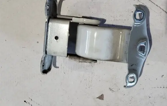 Renault Trafic III (X82) Rear door upper hinge 904006707R 93458938