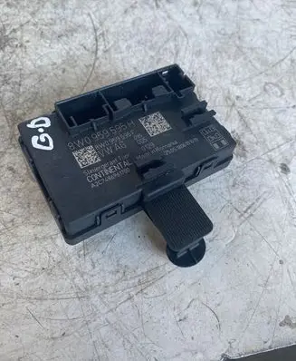Audi A4 S4 B9 Door control unit/module 8w0959595h