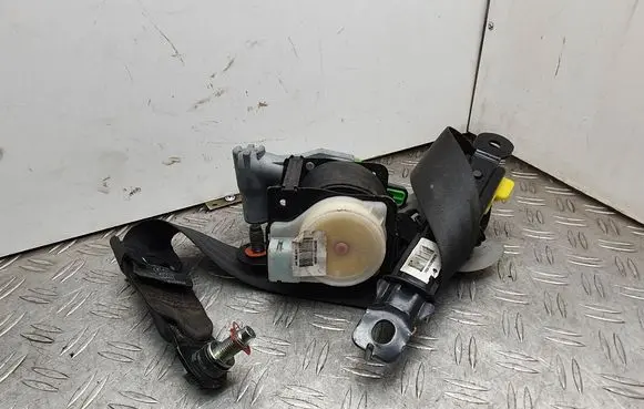 KIA Optima Front seatbelt 888202T30087
