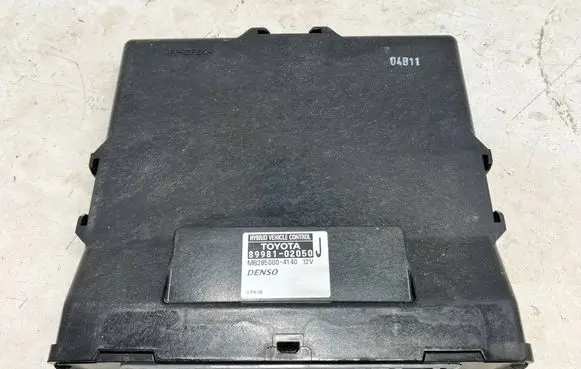 Toyota Auris E180 Other control units/modules 8998102050