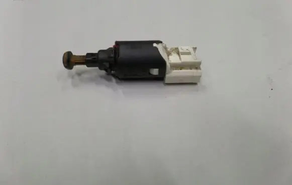 Peugeot 206 Brake pedal sensor switch 9643478880