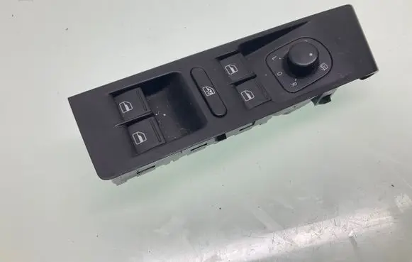 Volkswagen PASSAT B7 Electric window control switch 3AB857857A