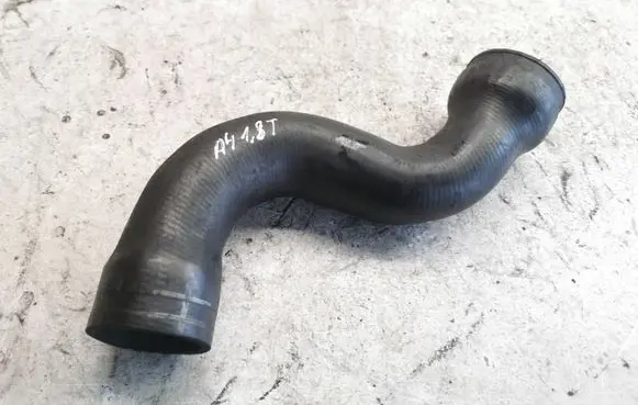 Audi A4 S4 B5 8D Intercooler hose/pipe 058145838a
