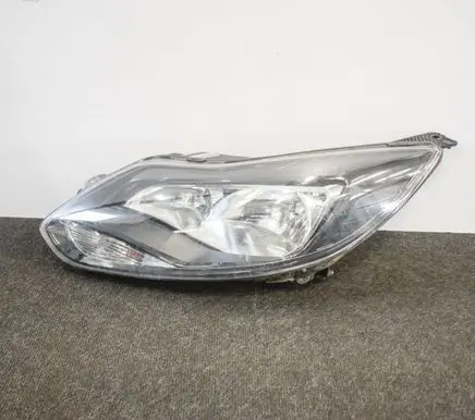 Ford Focus Headlight/headlamp BM5113W030DK