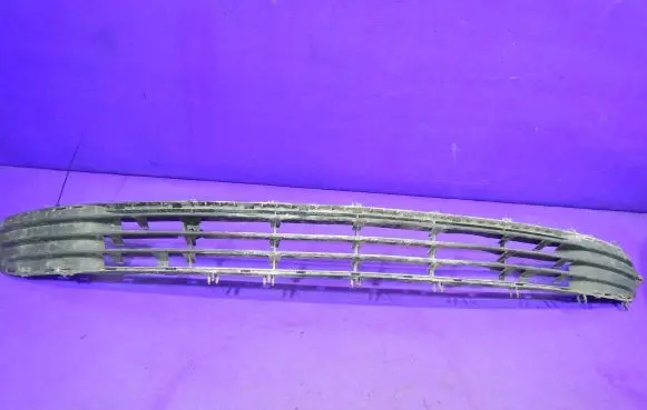 Opel Combo C Front bumper lower grill 09116132