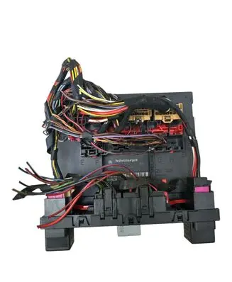 Volkswagen PASSAT B6 Comfort/convenience module 3C0937049AE H52S2002 F005V00631