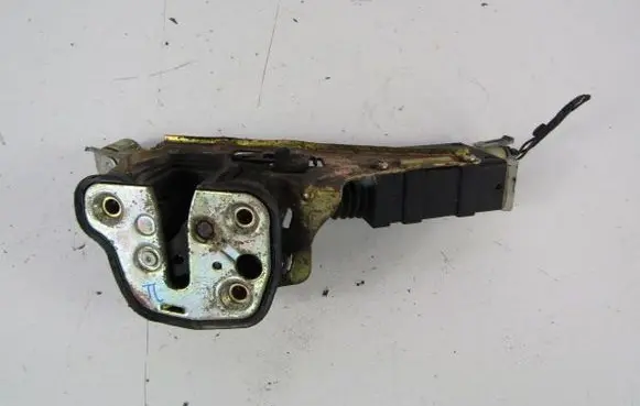 Opel Omega B2 Rear door lock 