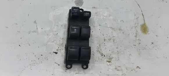 Nissan X-Trail T30 Electric window control switch NOCODE