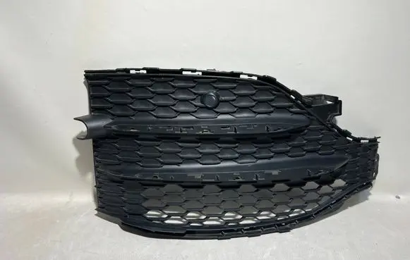 Mercedes-Benz GLE W167 Front bumper lower grill A1678857403