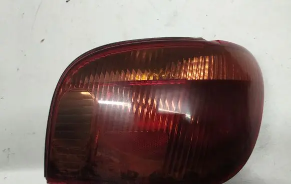 Toyota Yaris Rear/tail lights
