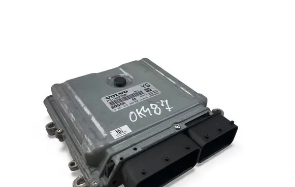 Volvo XC60 Engine control unit/module ECU P31303388 0281015286