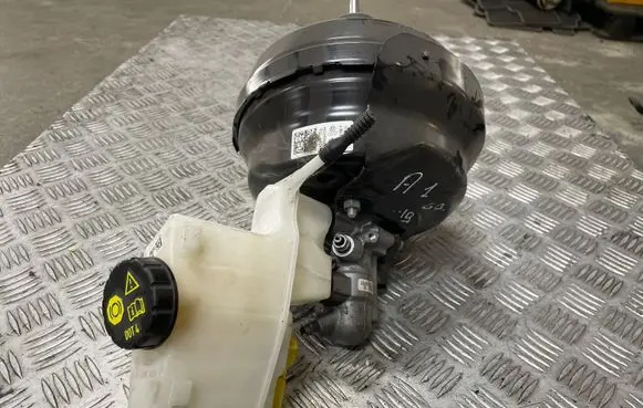 Audi A1 Brake booster 2Q2614105F