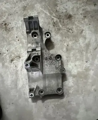 Audi A4 S4 B7 8E 8H Generator/alternator bracket 03G903143 03G903143A