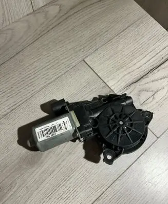 Alfa Romeo 159 Front door window regulator motor RA2267