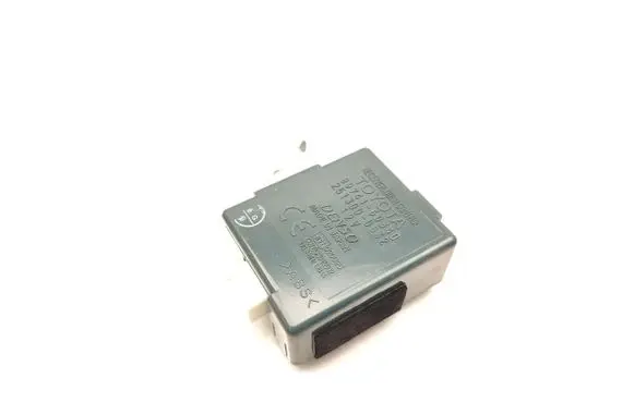 Toyota Land Cruiser (J120) Door control unit/module 89741-60340 251300-0532
