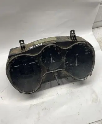 Seat Toledo III (5P) Speedometer (instrument cluster) V1056161