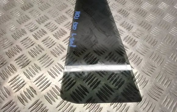 Toyota Land Cruiser (J150) Rear side window