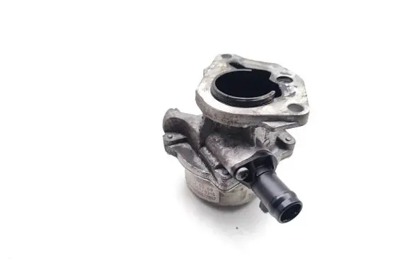 Renault Kangoo I Vacuum pump 8200577807
