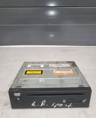 Land Rover Discovery 3 - LR3 CD/DVD changer 462100-8318
