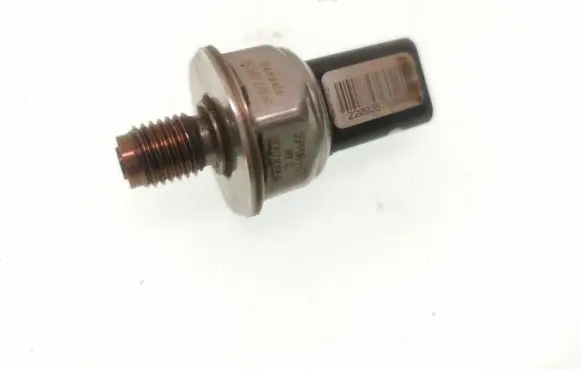 Fuel pressure sensor
