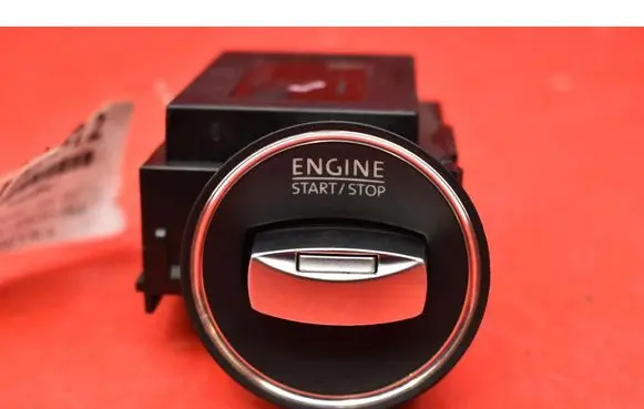 Volkswagen PASSAT CC Ignition lock 3C0905843T