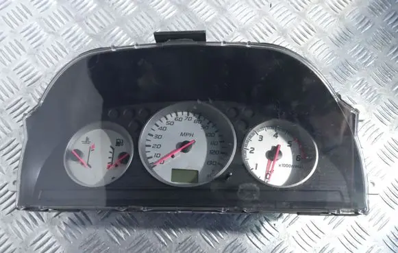 Nissan X-Trail T30 Speedometer (instrument cluster)