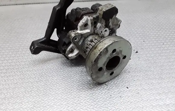 Audi Q7 4L Fuel injection high pressure pump 059130755E 0445010090