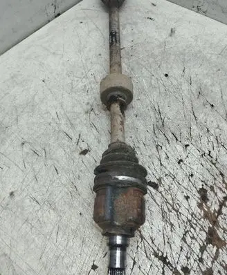 Toyota Yaris Verso Front driveshaft 