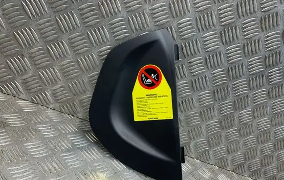 Volvo V70 Dashboard side end trim 09164899