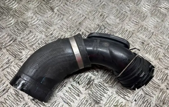 Mini Cooper Countryman R60 Intercooler hose/pipe 8512206