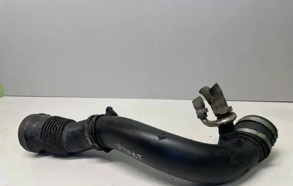 Volvo S60 Intercooler hose/pipe 30714480 30769233