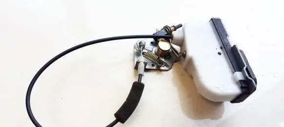 Mazda 5 Seat back rest lock catch 