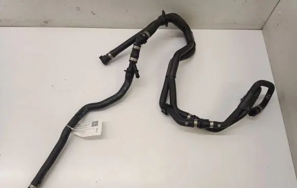 Mercedes-Benz E AMG W213 Engine coolant pipe/hose A2385019800
