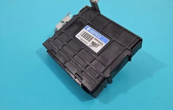 Hyundai Tucson JM Central body control module 95440-39715 IMPRK1369248
