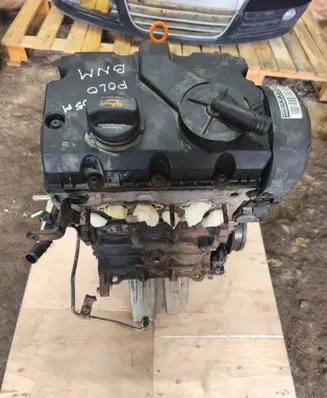 Volkswagen Polo IV 9N3 Engine 041350 BNM