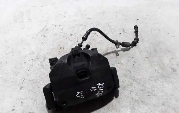 Ford Kuga II Front brake caliper 1824922