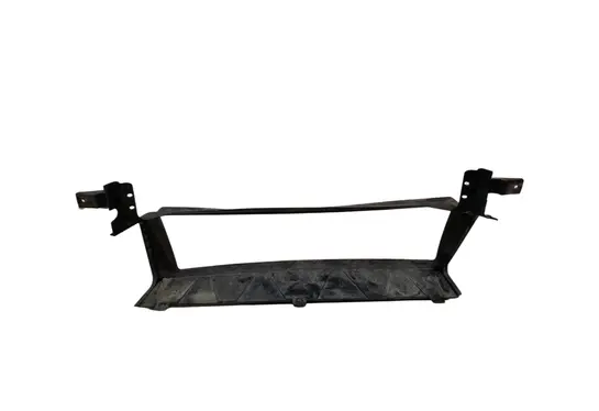 Volvo V50 Intercooler air channel guide 