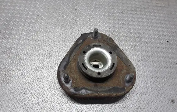 Toyota Verso Front upper strut mount 