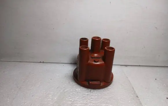 Audi 80 90 B2 Spark distributor cap 1235522193