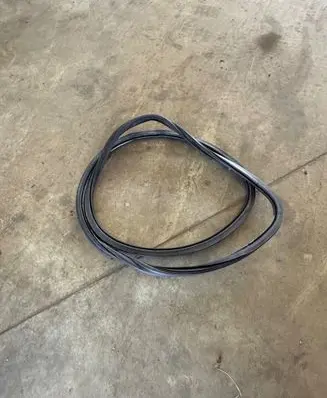 Audi A4 S4 B8 8K Front door rubber seal 