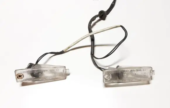 Lexus RX 300 Number plate light 489 0189