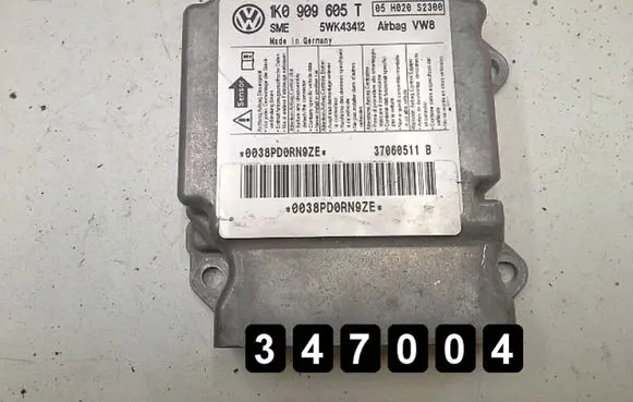 Volkswagen Golf Plus Engine control unit/module 1k0909605t