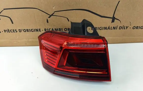 Volkswagen PASSAT B8 Rear/tail lights 3G9945207N 81870131