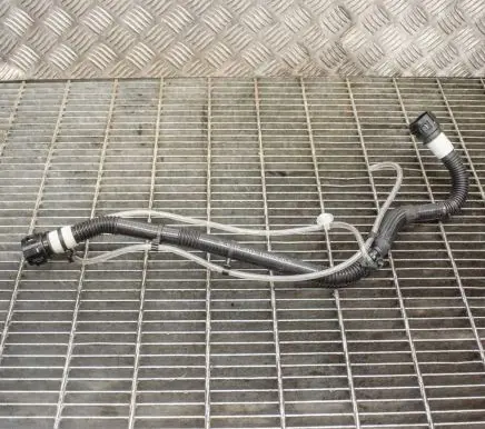 Tesla Model 3 Engine coolant pipe/hose 107760300D