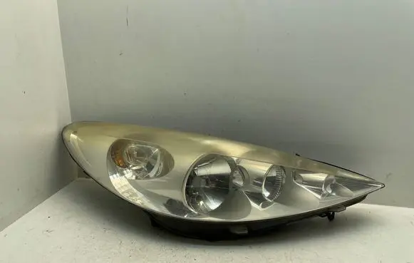 Peugeot 206+ Headlight/headlamp 9686606280